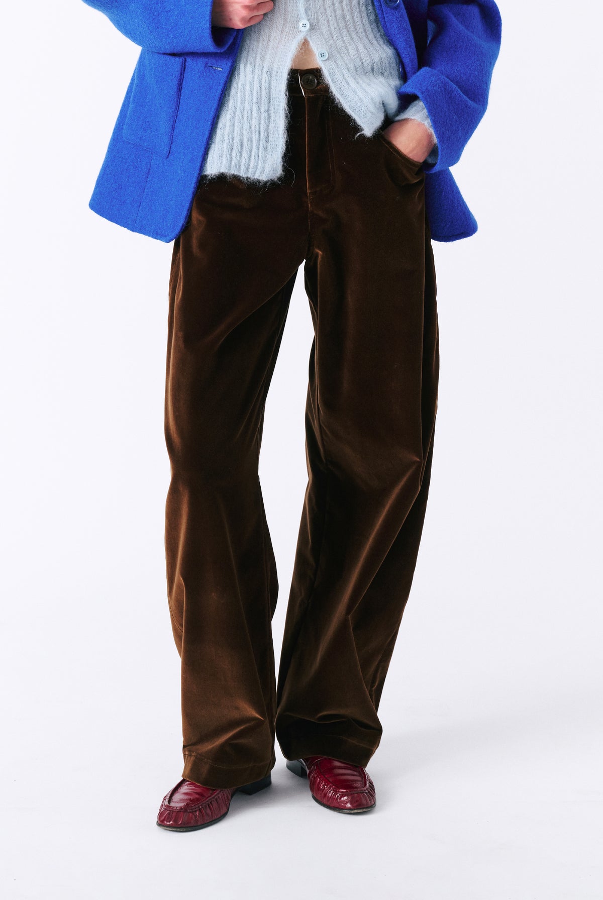 ADFW26041 HQ-2026-09-22-R2 image 1/4 – Amy Trousers Chestnut Brown