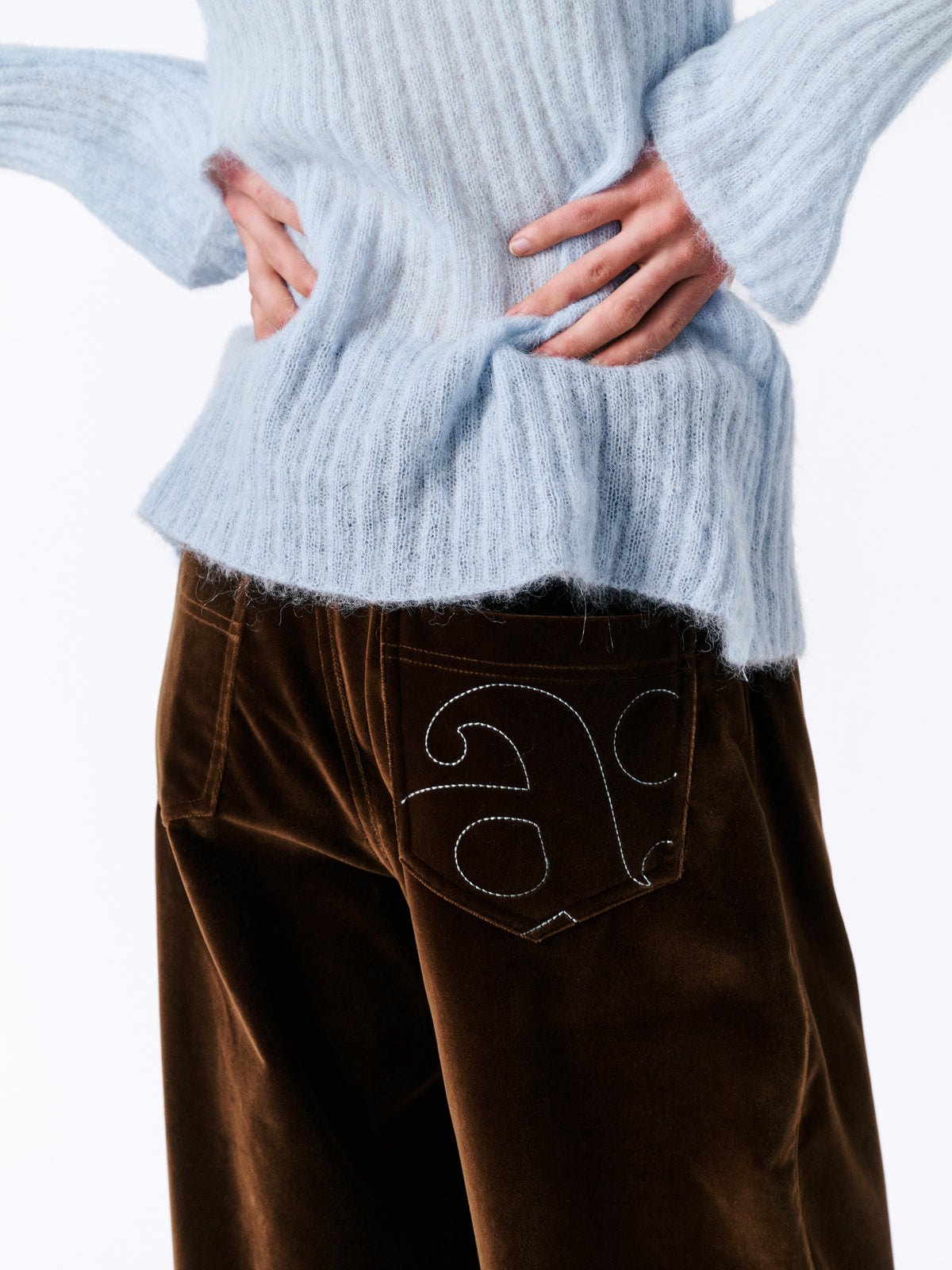 ADFW26041 HQ-2026-09-22-R2 image 3/4 – Amy Trousers Chestnut Brown